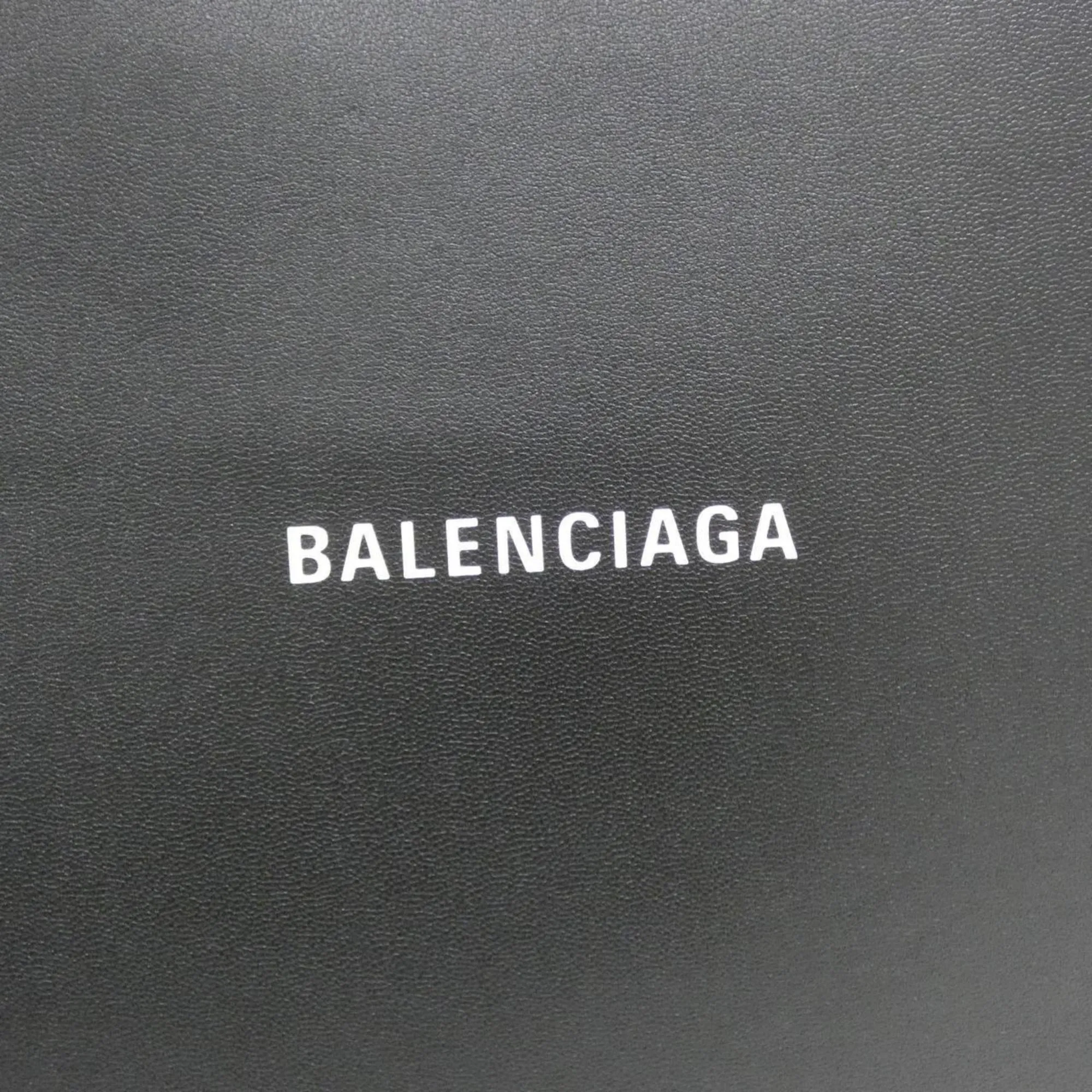 Balenciaga  Leather Handbag (Pre-Owned)