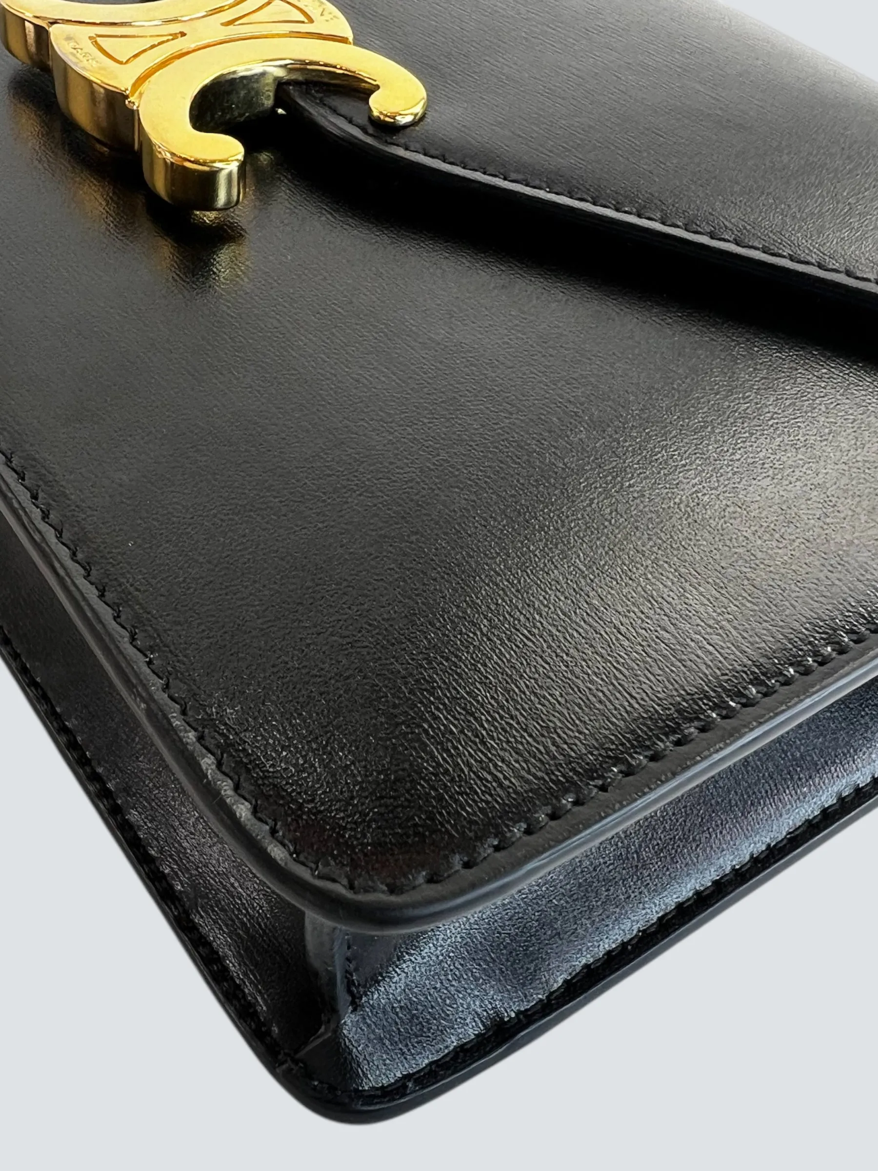 Celine Black Leather ??Margo?? Wallet On Chain