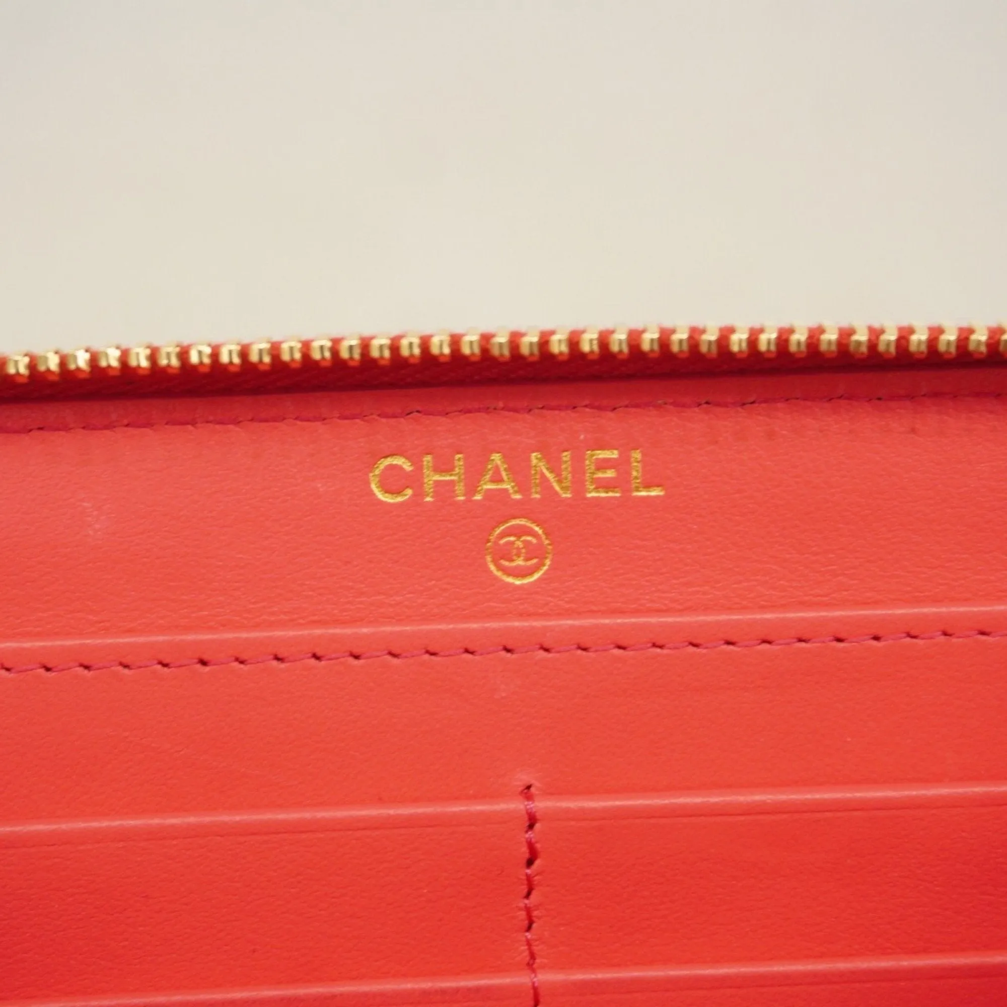 Chanel Grained Calfskin Long Wallet (Bi-Fold) (Pre-Owned)