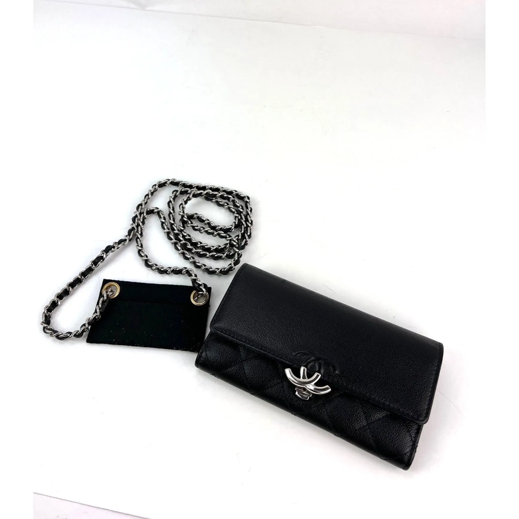 Chanel Grained Calfskin Quilted CC Box Flap Wallet