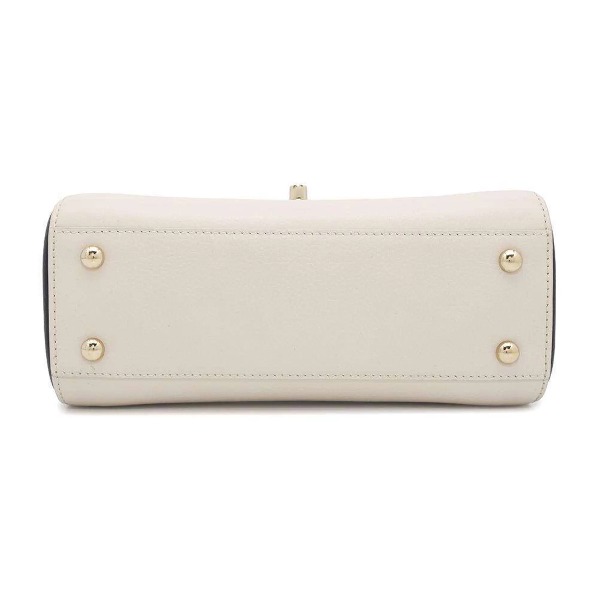 Chanel ivory Leather Handbag Shopping Bag (Pre-Owned)