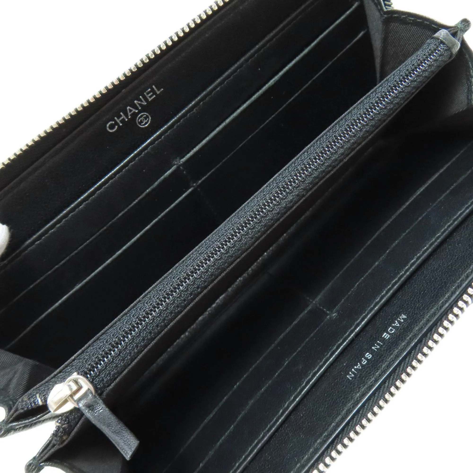 Chanel Leather Long Wallet (Bi-Fold) (Pre-Owned)
