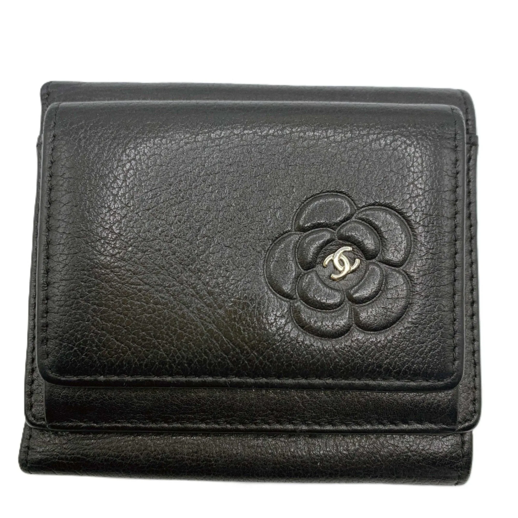 Chanel Leather Wallet (Tri-Fold) (Pre-Owned)