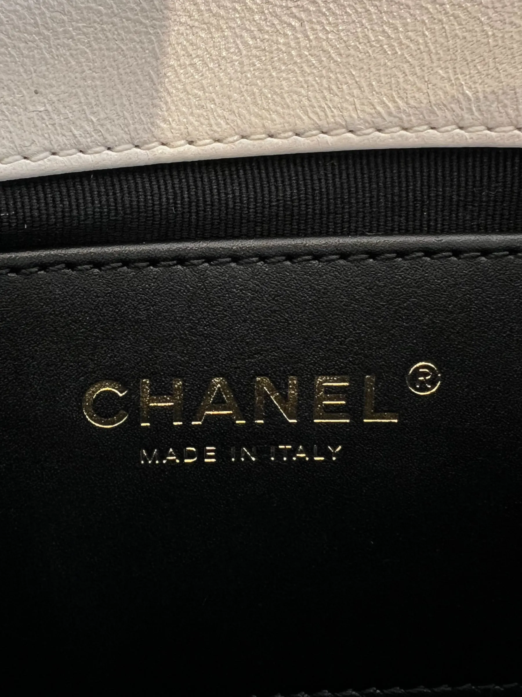 Chanel White Lambskin Leather CC Mini Flap