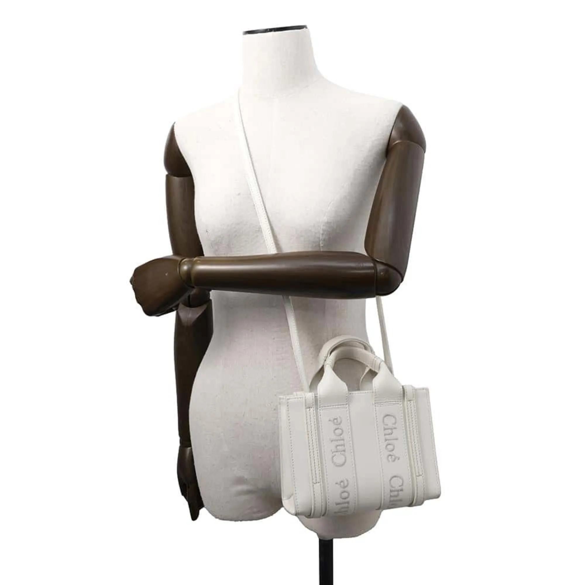 Chlo Leather Handbag (Pre-Owned)