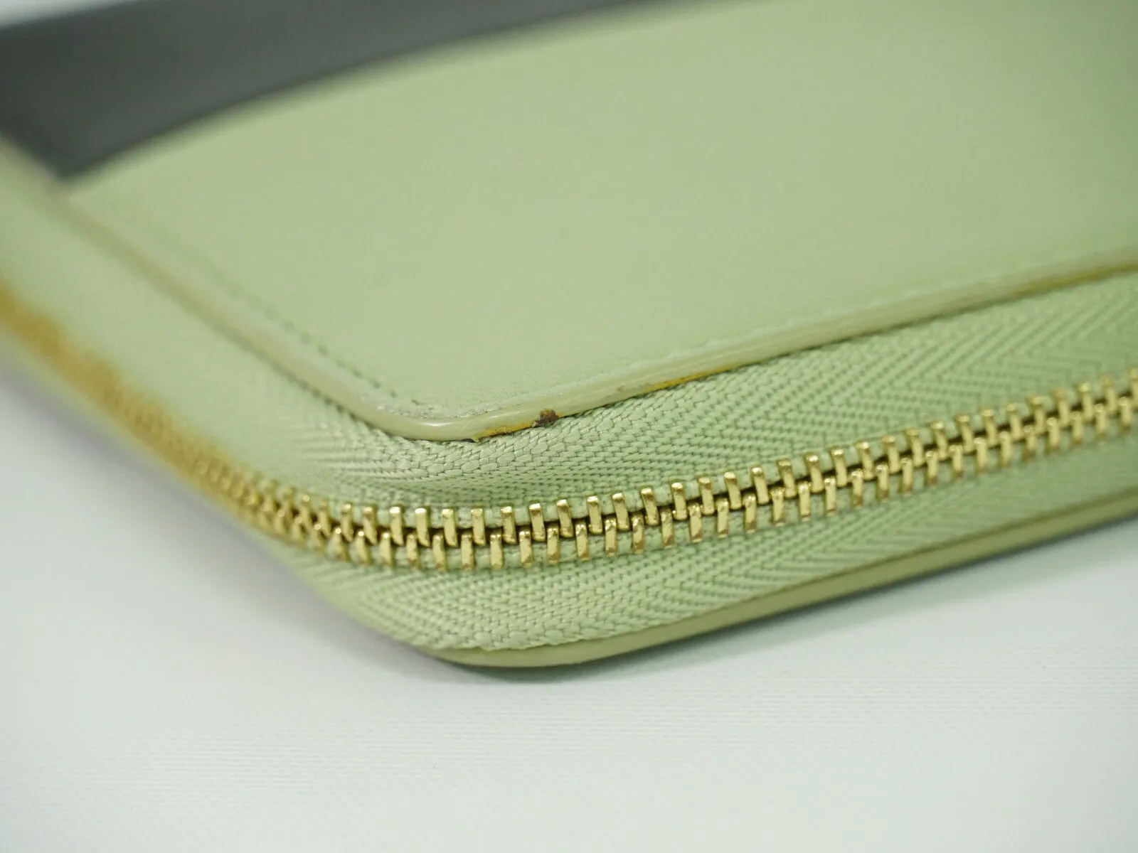 Cline Zip Around Leather Wallet (Pre-Owned)