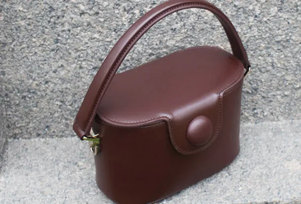 Genuine Leather Doctor Bag Bucket Bag Handbag Shoulder Bag for Women Leather Crossbody Bag