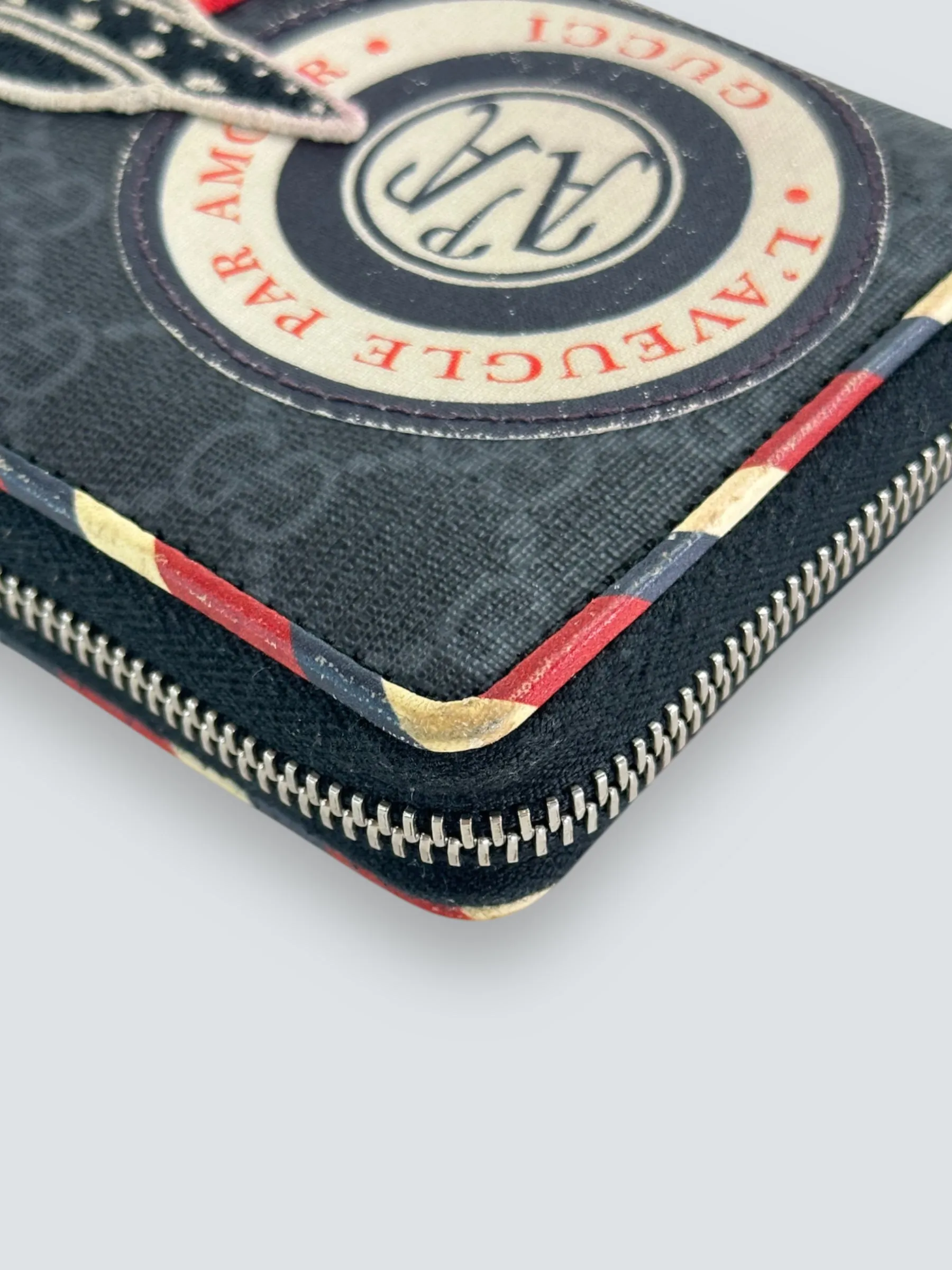 Gucci Night Courrier GG Supreme Zip Around Wallet