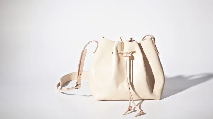 Handmade Beige Women Leather bucket crossbody bag Barrel shoulder bag for women