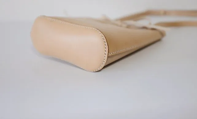 Handmade Leather Beige Womens Bucket Purse Barrel Shoulder Bag for Women
