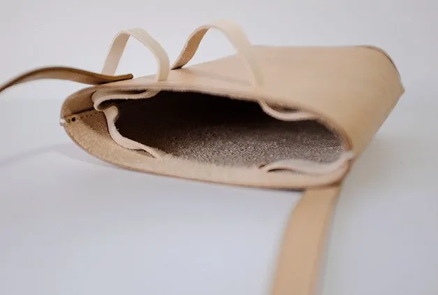Handmade Leather Beige Womens Bucket Purse Barrel Shoulder Bag for Women
