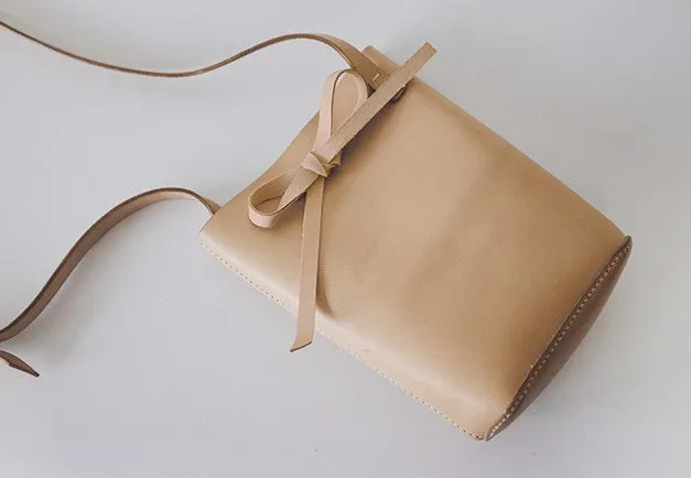 Handmade Leather Beige Womens Bucket Purse Barrel Shoulder Bag for Women