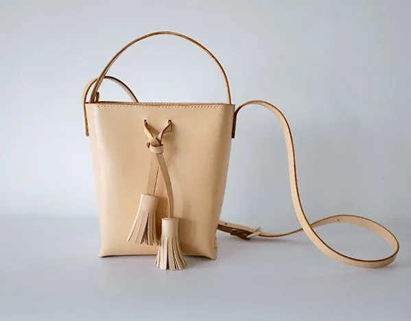 Handmade Leather Beige Womens Handbag Bucket Purse Barrel Shoulder Bags for Women