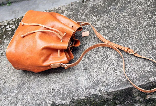Handmade leather bucket purse crossbody bag purse shoulder bag for women
