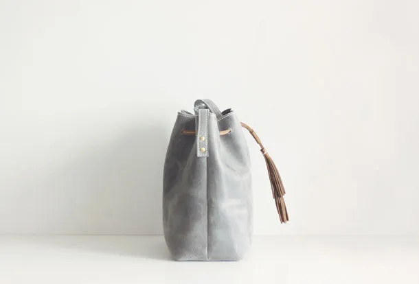 Handmade leather purse bucket phone bag shoulder bag cossbody bag purse women
