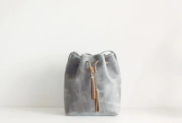 Handmade leather purse bucket phone bag shoulder bag cossbody bag purse women