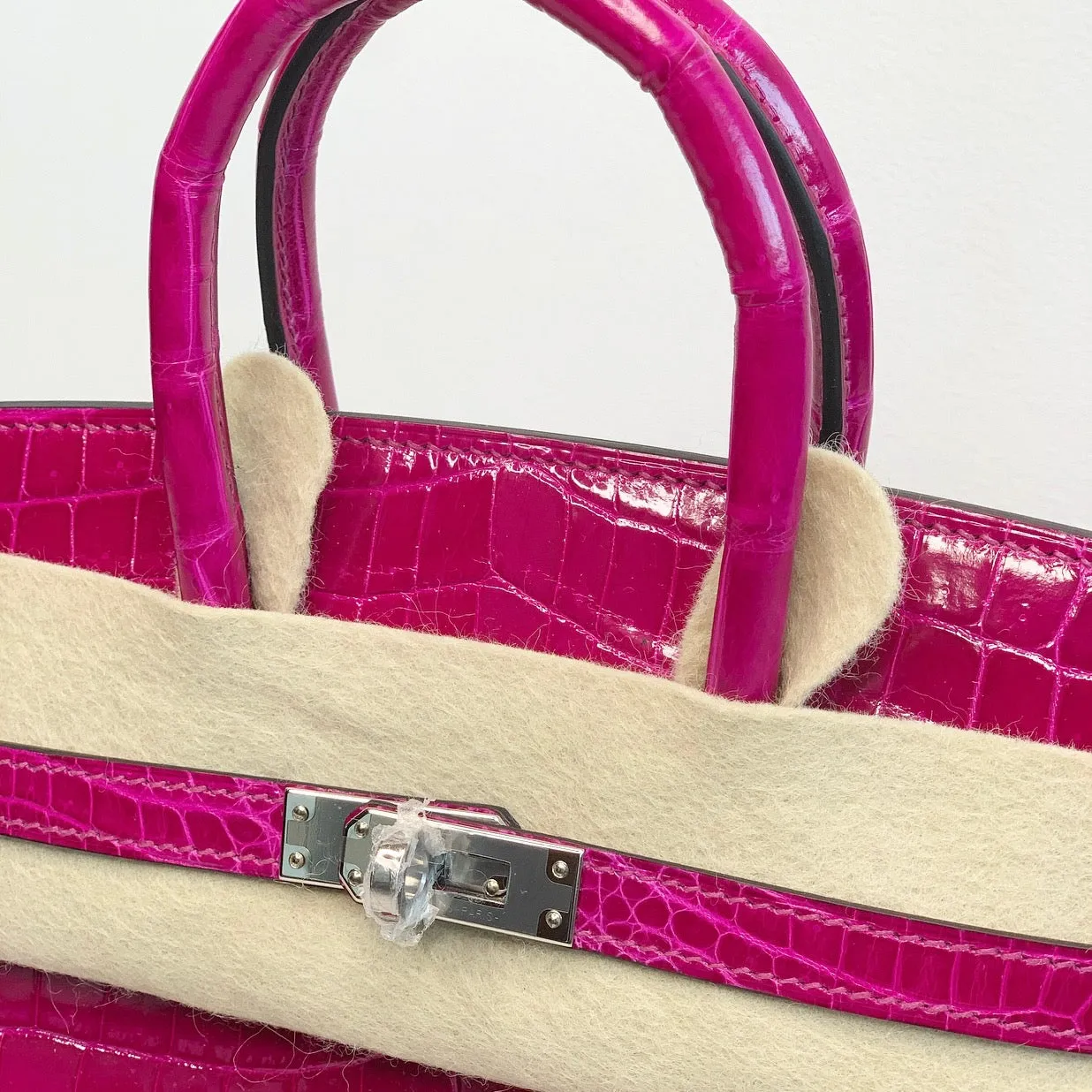 Herm??s Birkin 25 Rose Pourpre Shiny Croc Palladium Hardware