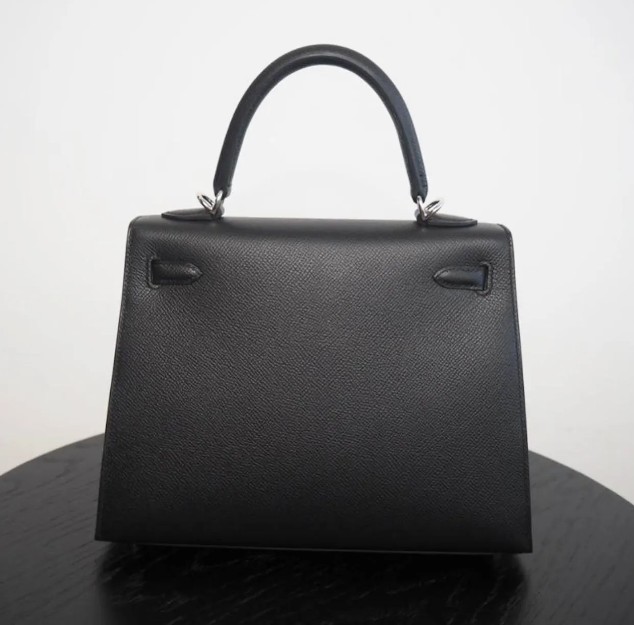 Herm??s Kelly 25 Black Epsom Palladium Hardware