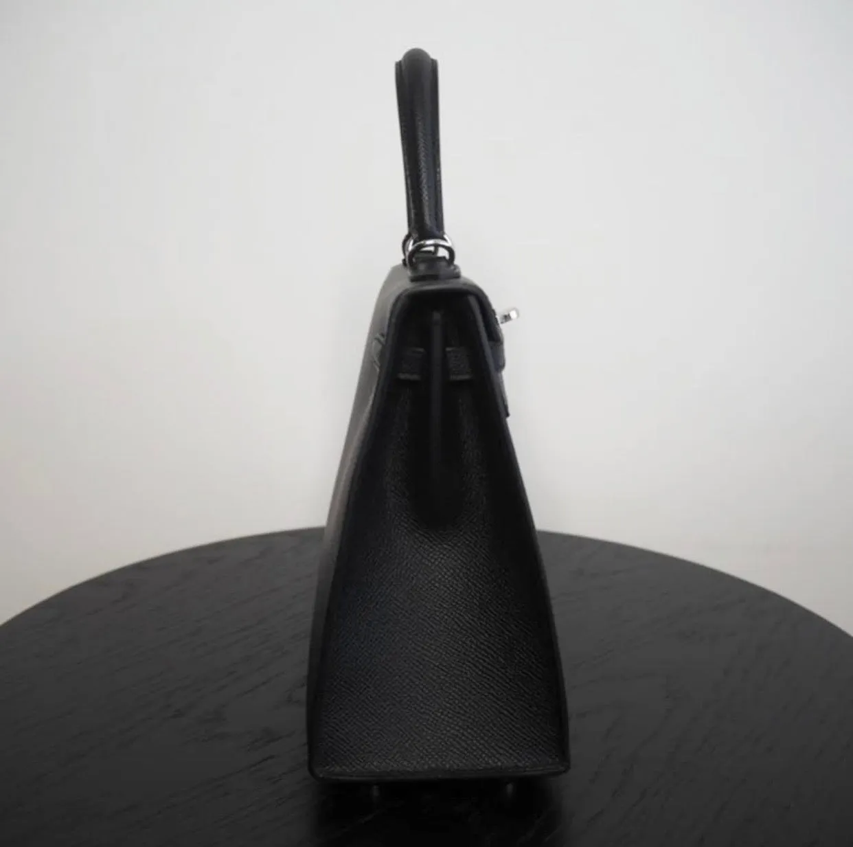 Herm??s Kelly 25 Black Epsom Palladium Hardware