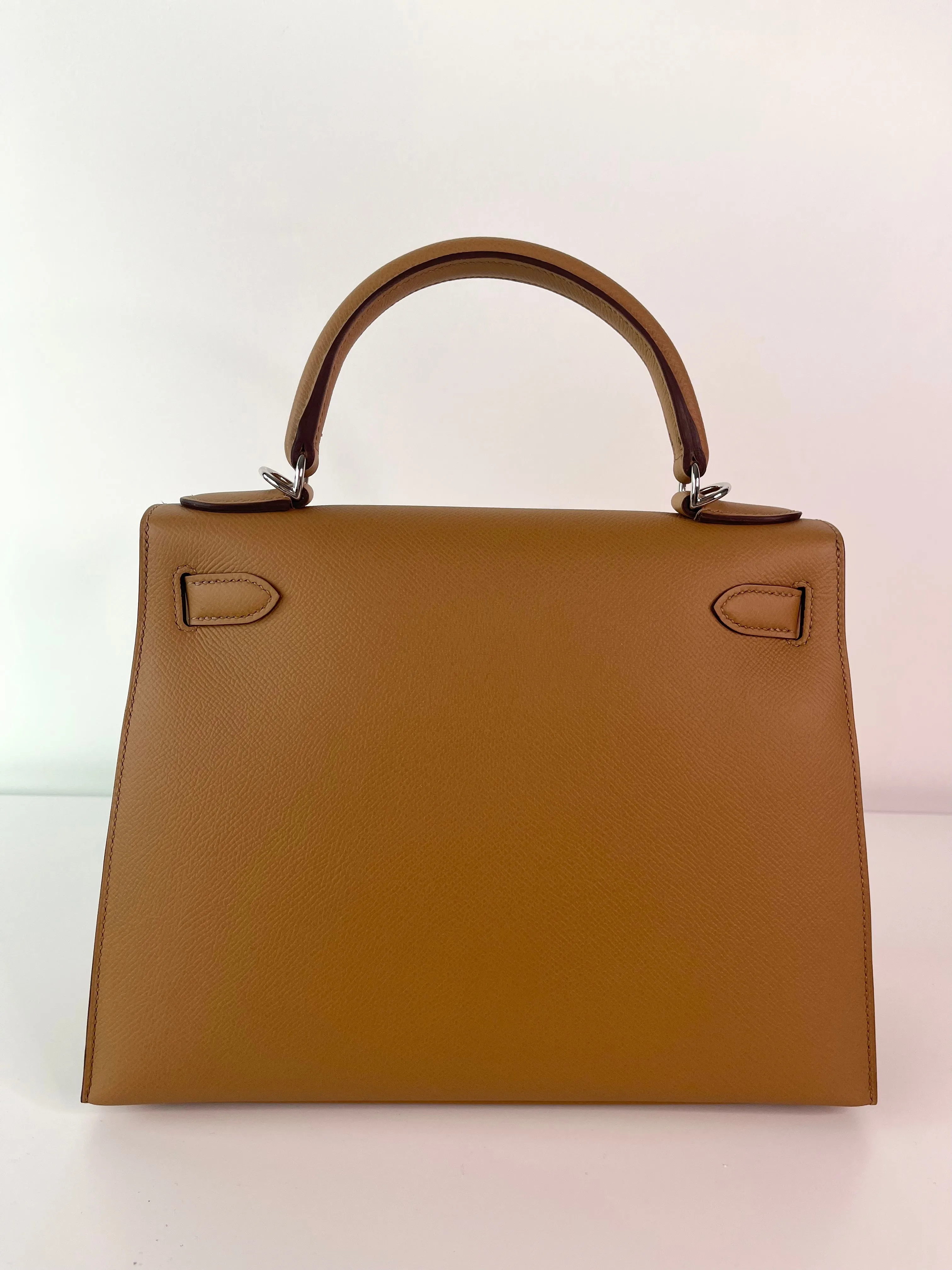 Herm??s Kelly 28 Sellier Chai Epsom Palladium Hardware