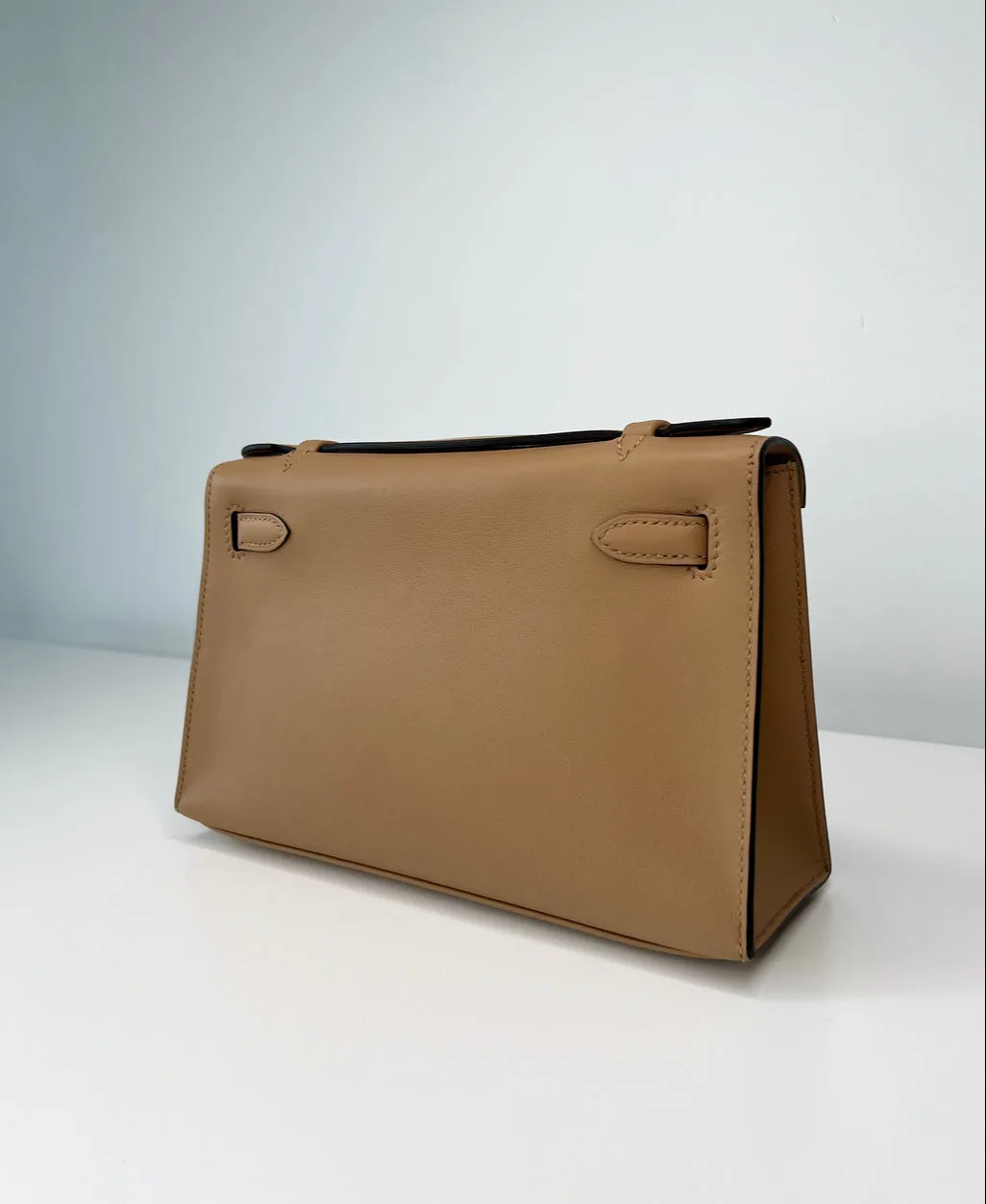 Herm??s Kelly Pochette Chai Gold Hardware