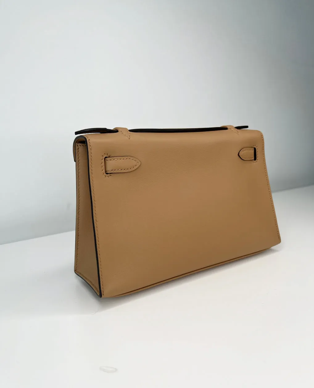 Herm??s Kelly Pochette Chai Gold Hardware