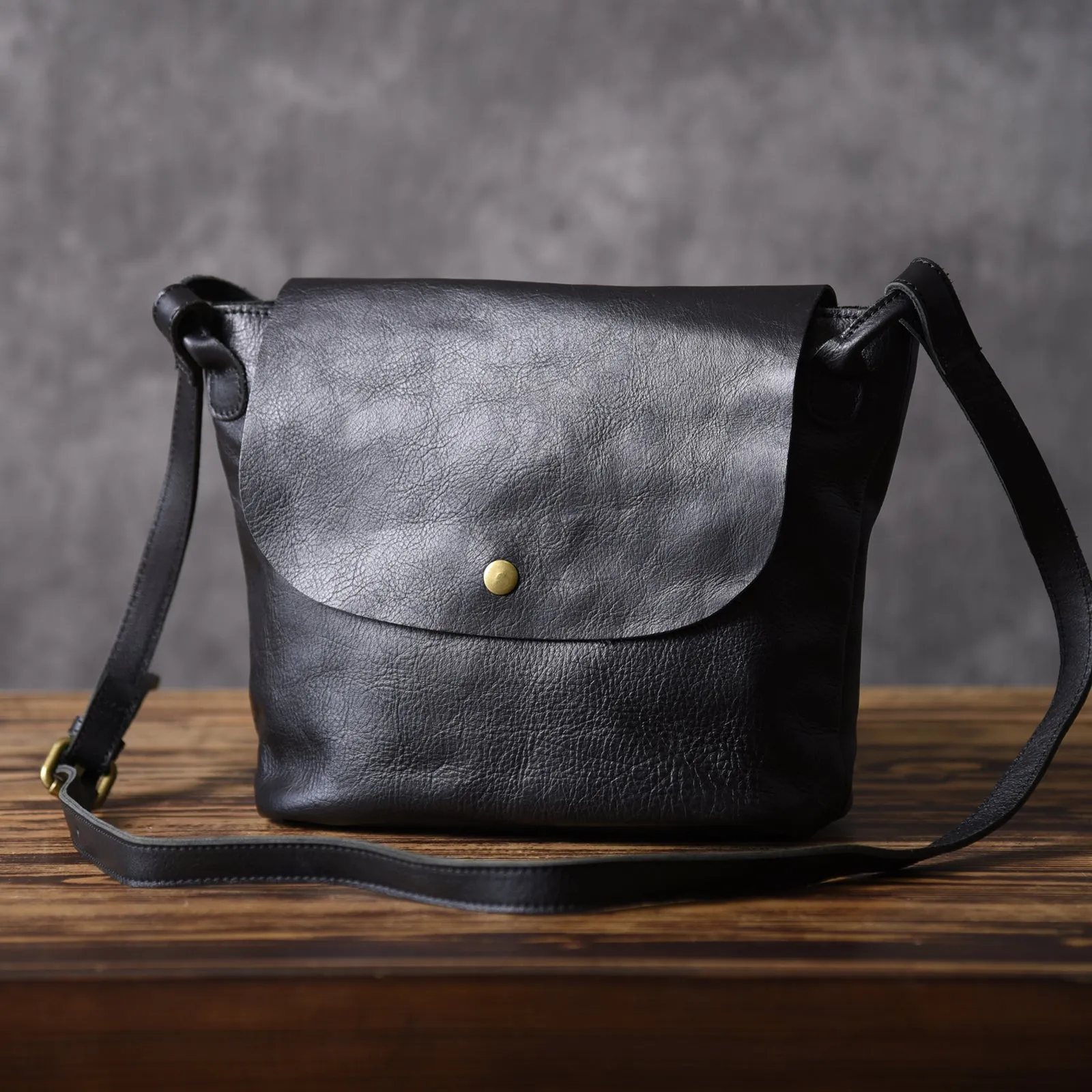 Leather Women Bucket Bag Black Shoulder Bag For Women