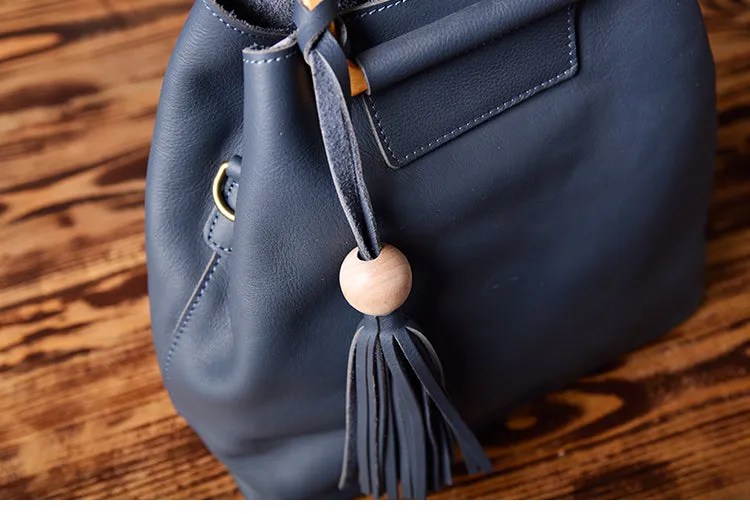 Leather Women Bucket Bag Handbag Shoulder Bag For Women with Tassels