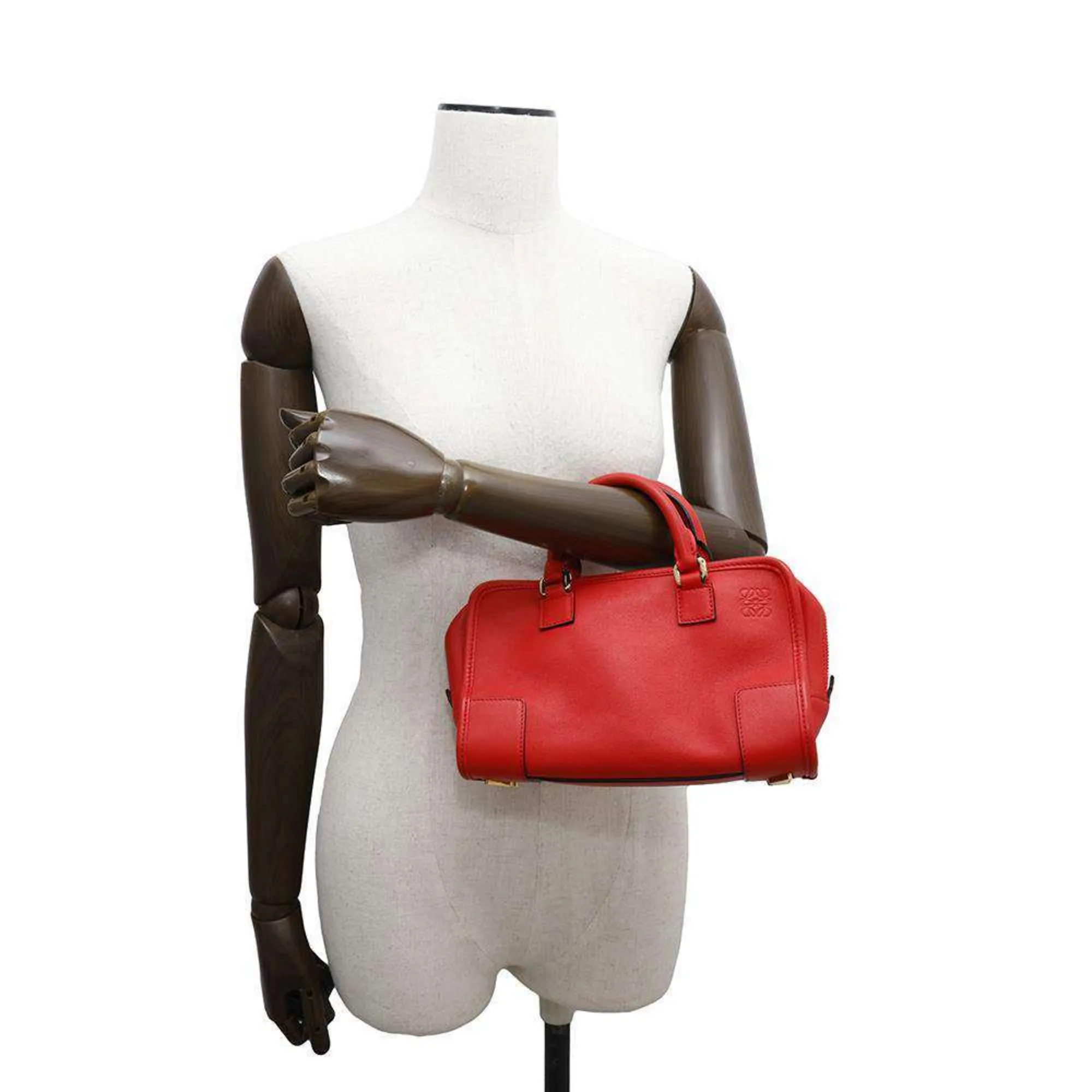 Loewe Leather Handbag (Pre-Owned)