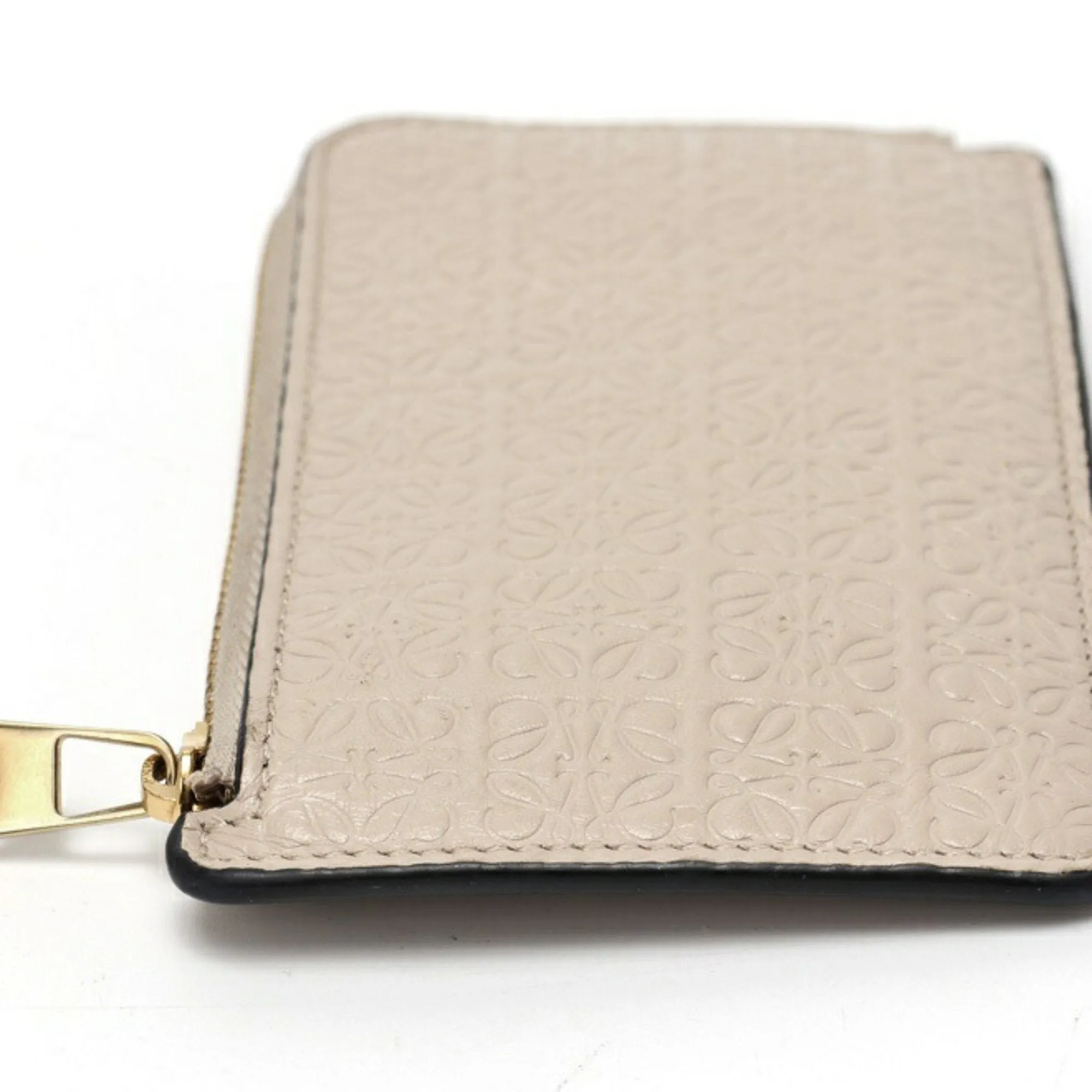 Loewe Leather Pouch (Pre-Owned)
