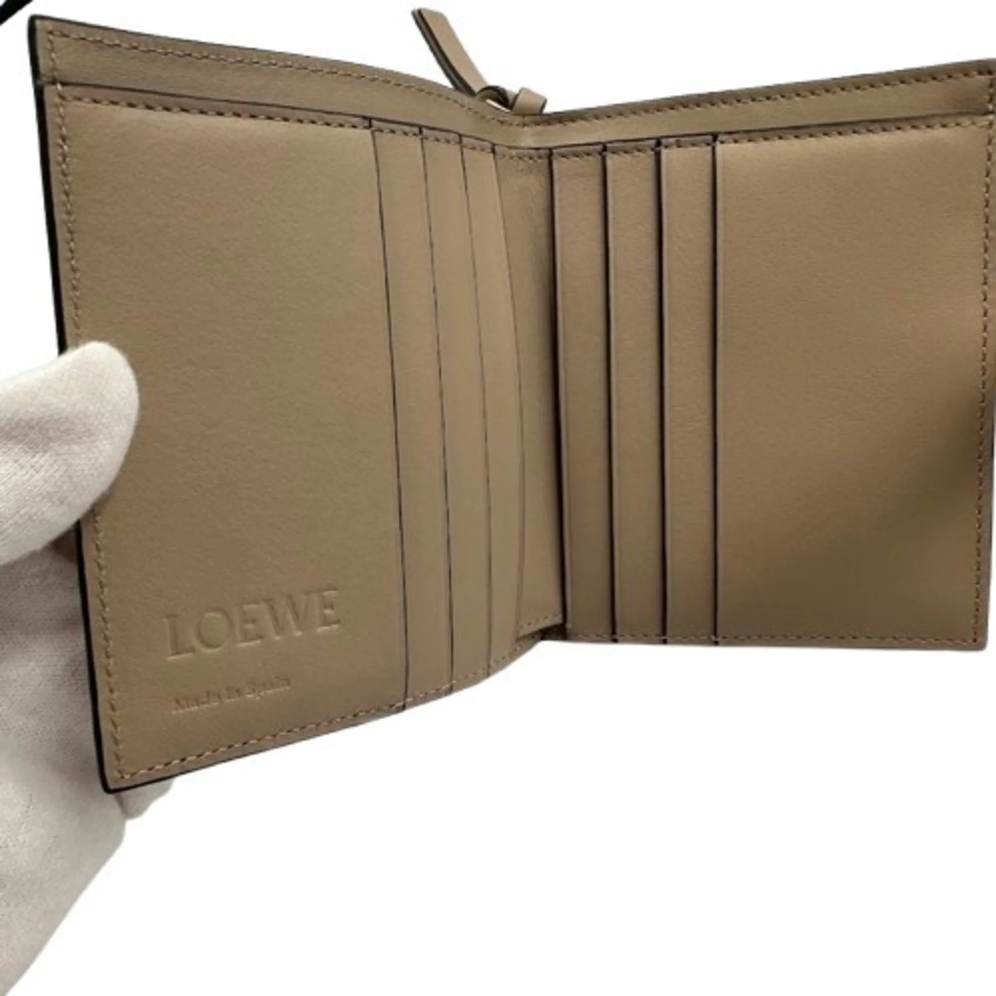 Loewe Leather Wallet (Bi-Fold) (Pre-Owned)