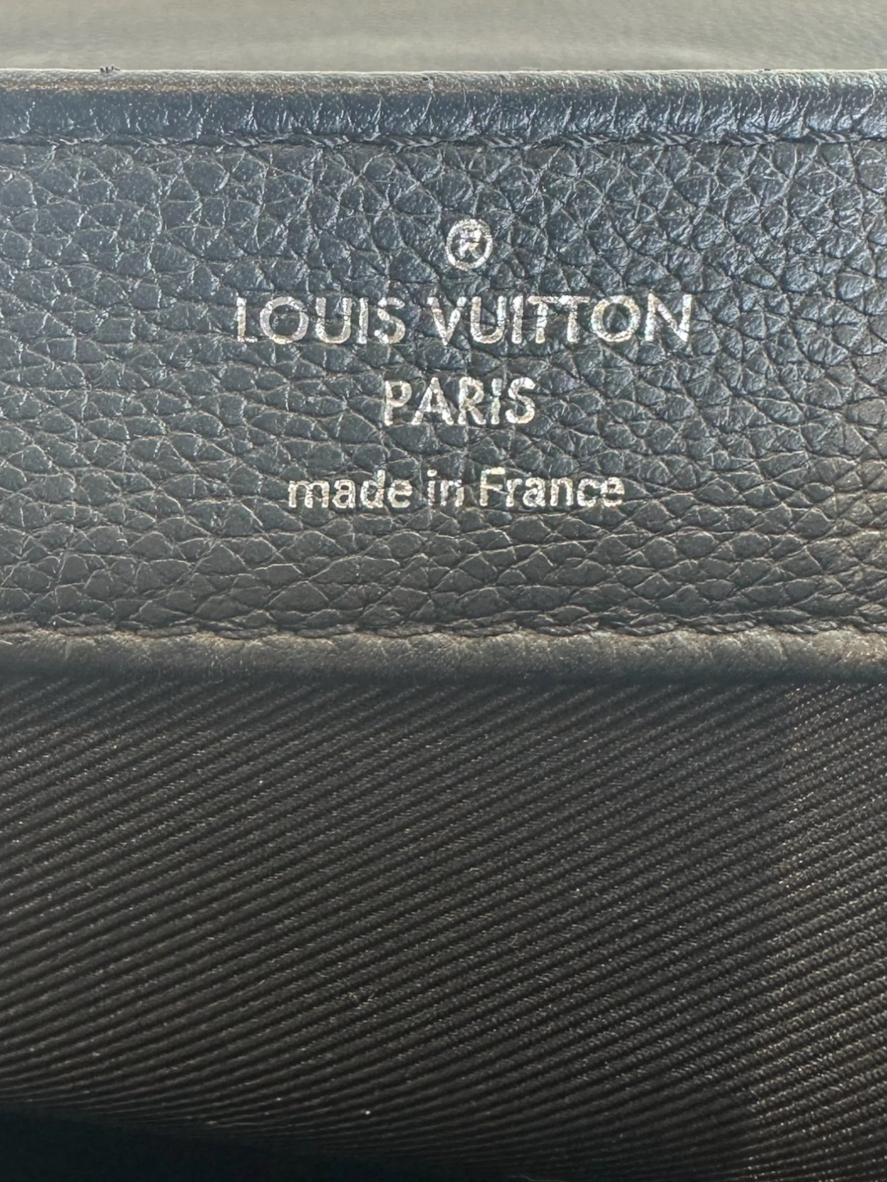 Louis Vuitton Black Leather ??Lockme?? Crossbody
