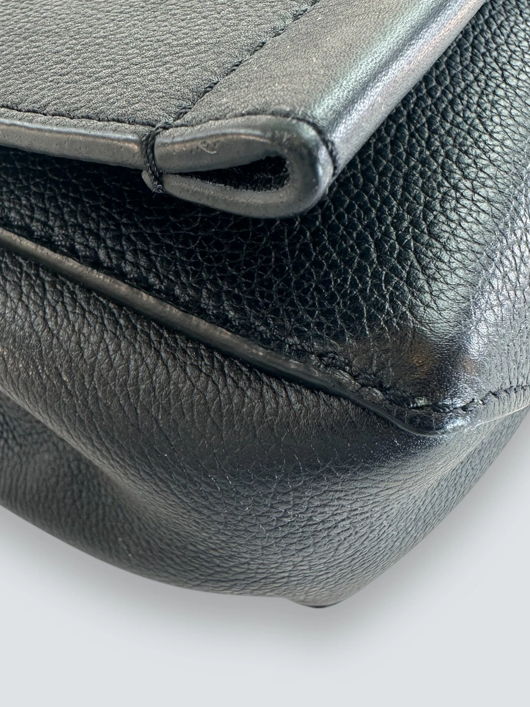 Louis Vuitton Black Leather ??Lockme?? Crossbody