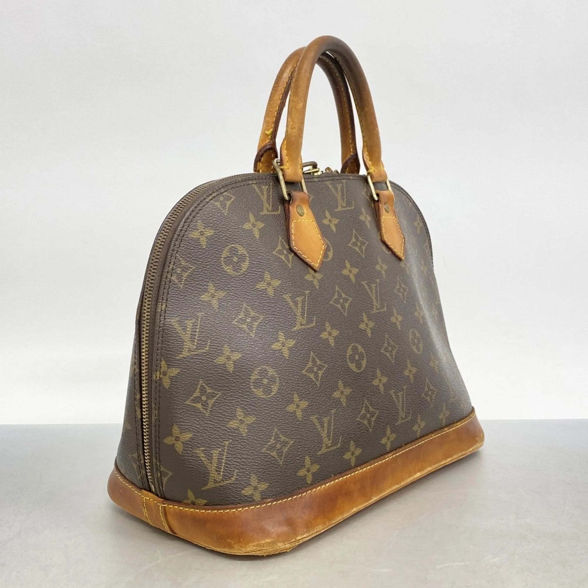 Louis Vuitton Handbag (Pre-Owned)