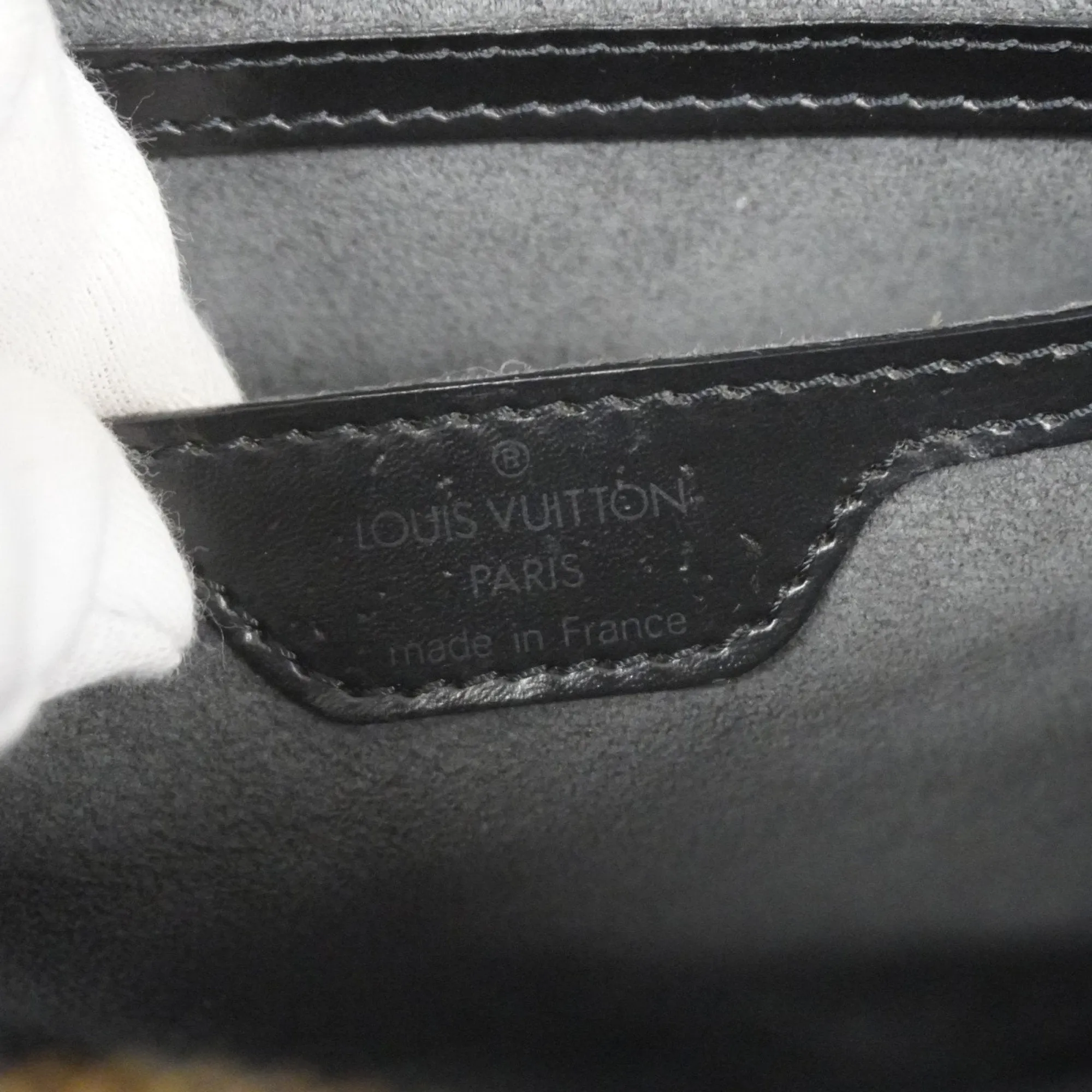 Louis Vuitton Handbag (Pre-Owned)
