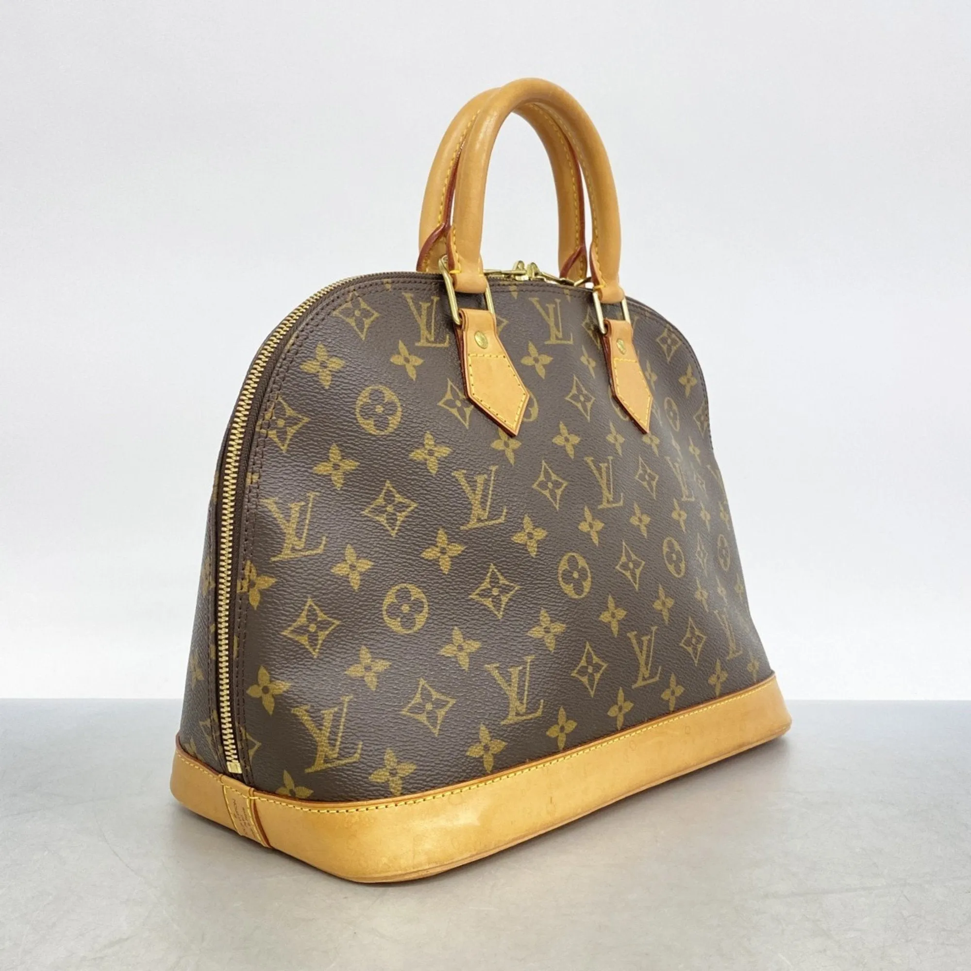 Louis Vuitton Handbag (Pre-Owned)