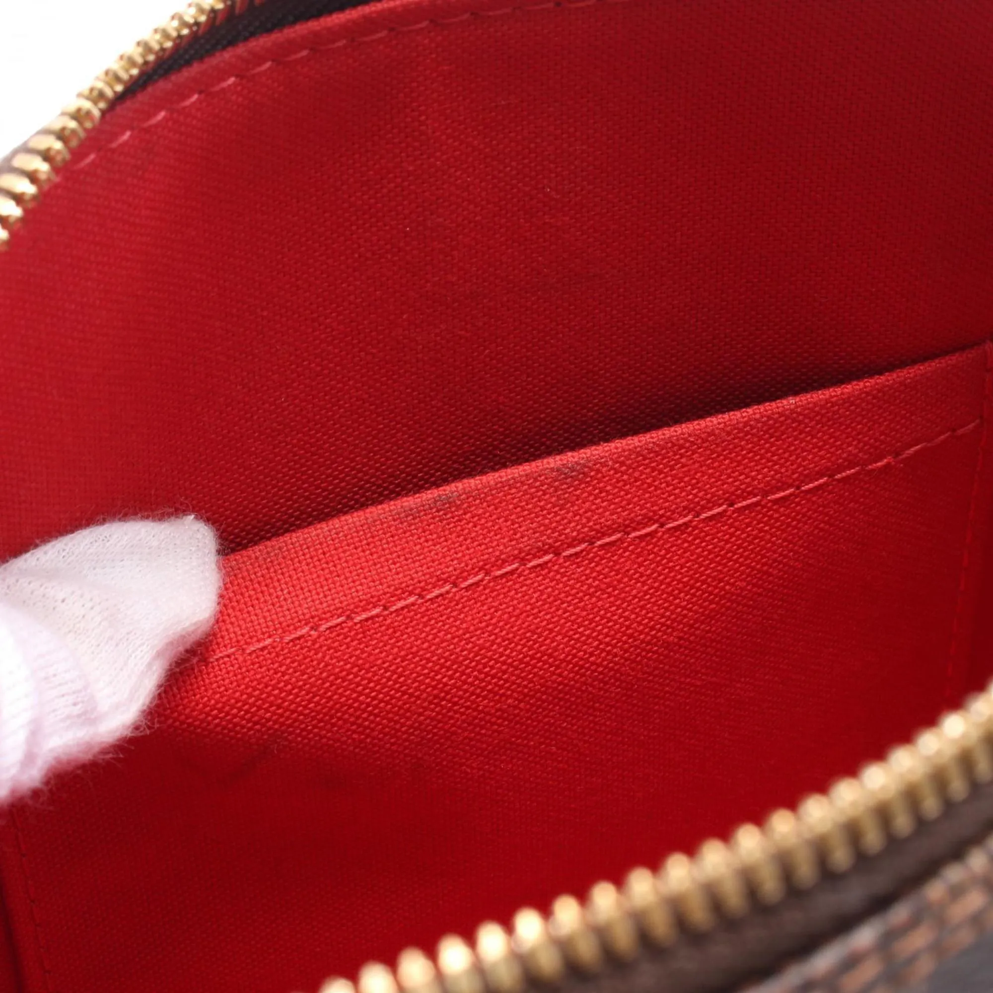 Louis Vuitton Leather Handbag (Pre-Owned)