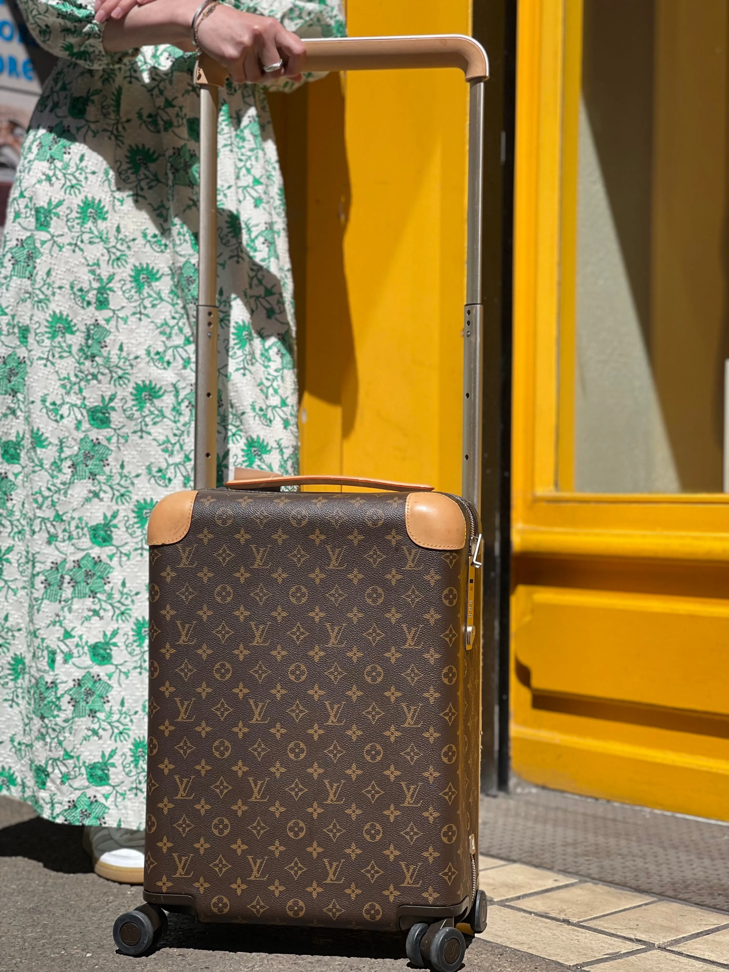 Louis Vuitton Monogram Canvas Horizon 50 Carry on Luggage