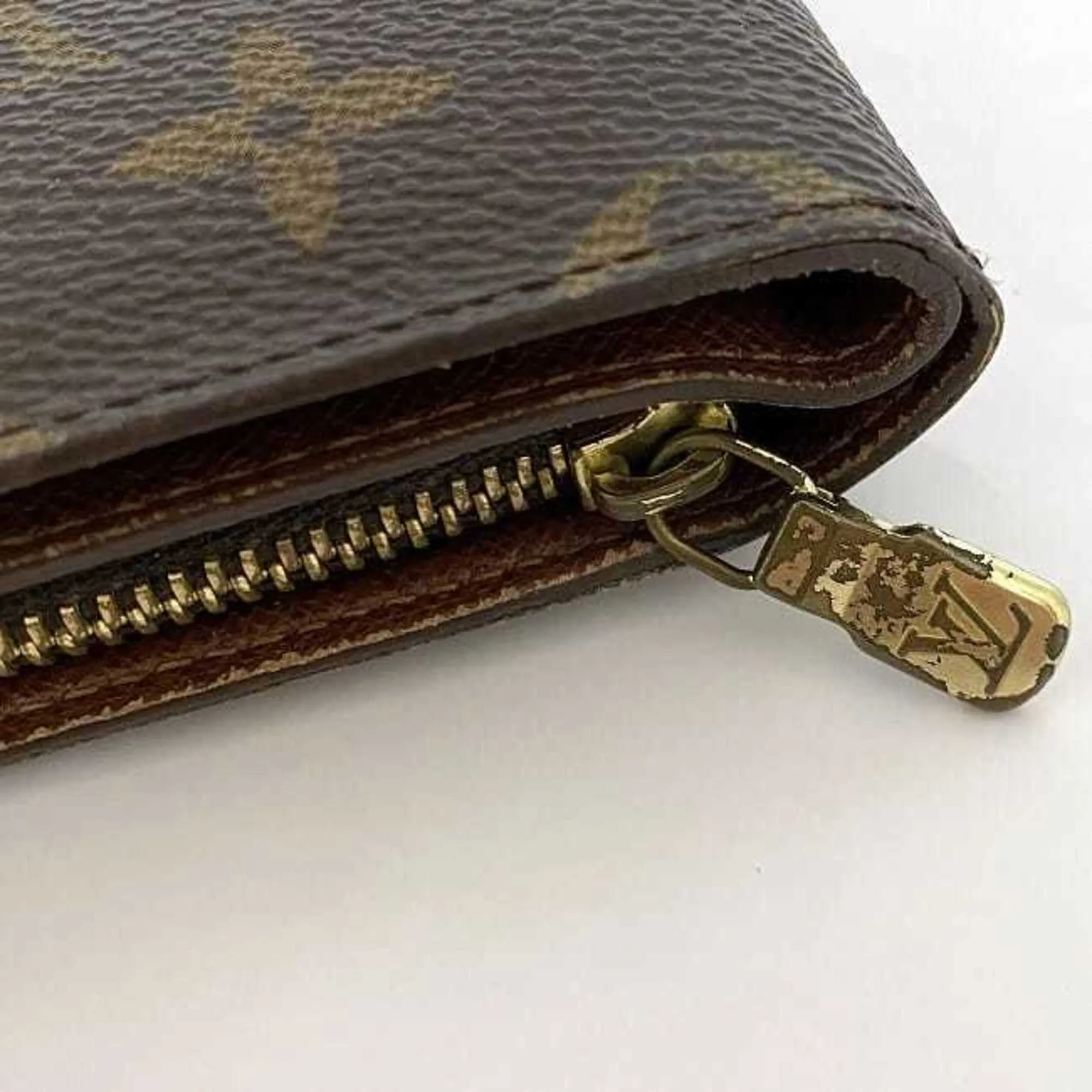 Louis Vuitton Monogram Monogram Wallet (Bi-Fold) (Pre-Owned)
