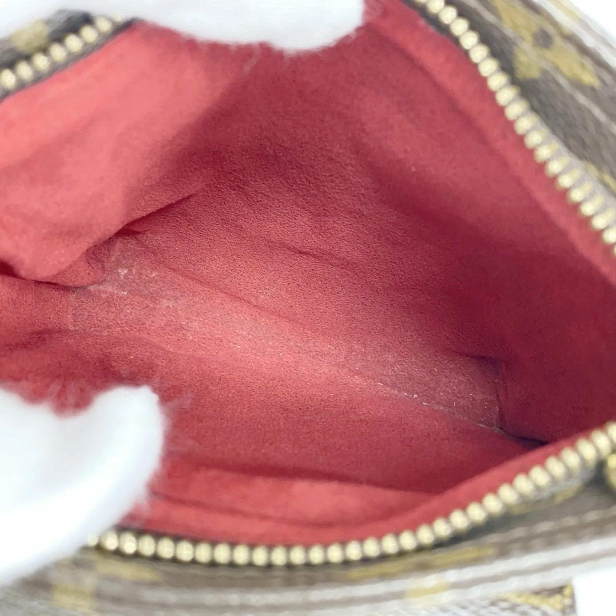 Louis Vuitton Pouch (Pre-Owned)