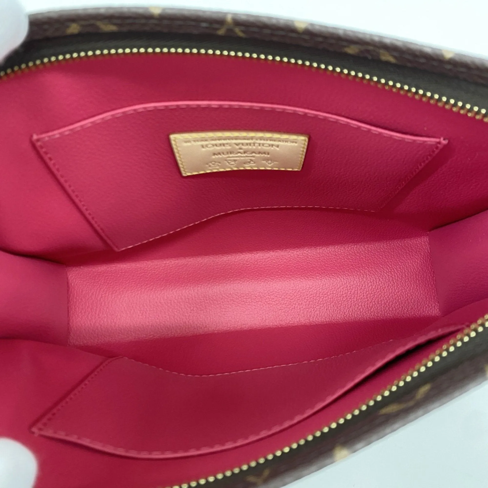 Louis Vuitton Pouch (Pre-Owned)