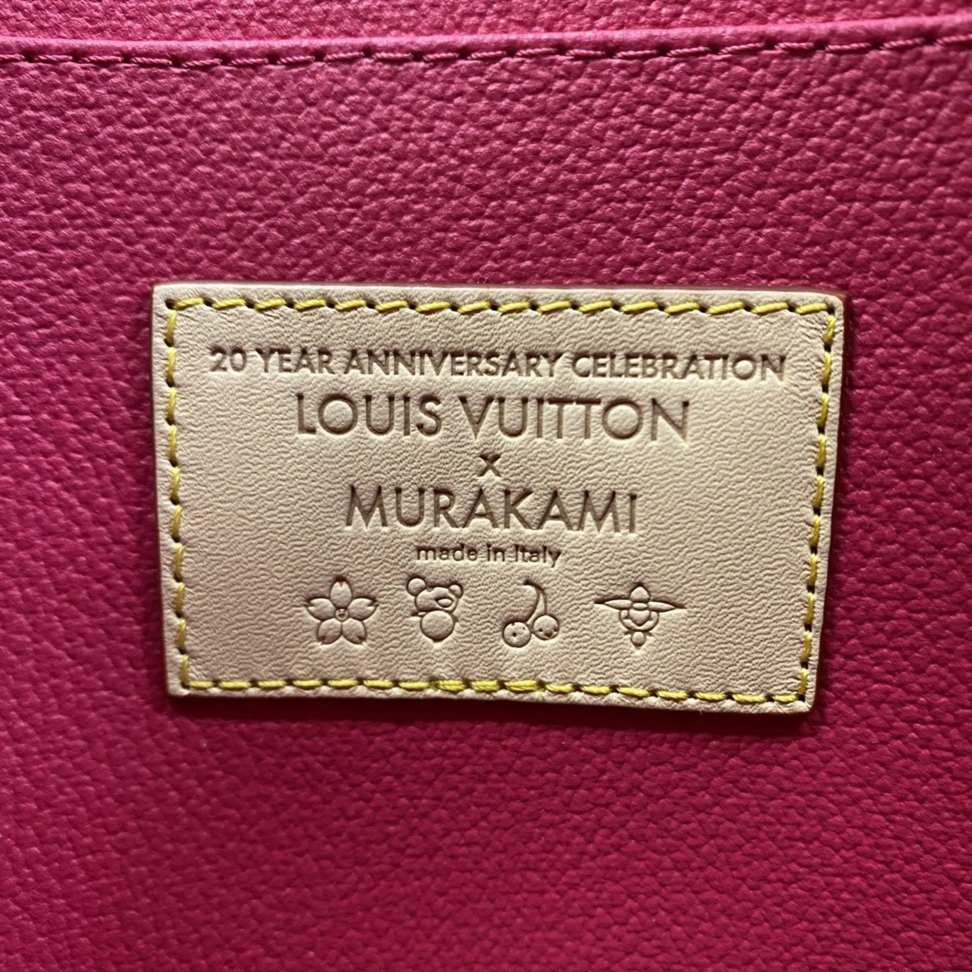 Louis Vuitton Pouch (Pre-Owned)