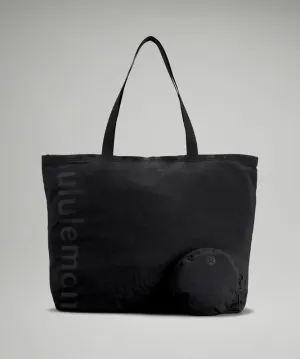 L.u.l.u.l.e.m.o.n   Tote Bag