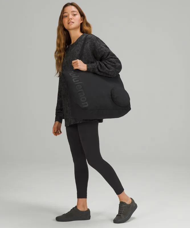 L.u.l.u.l.e.m.o.n   Tote Bag
