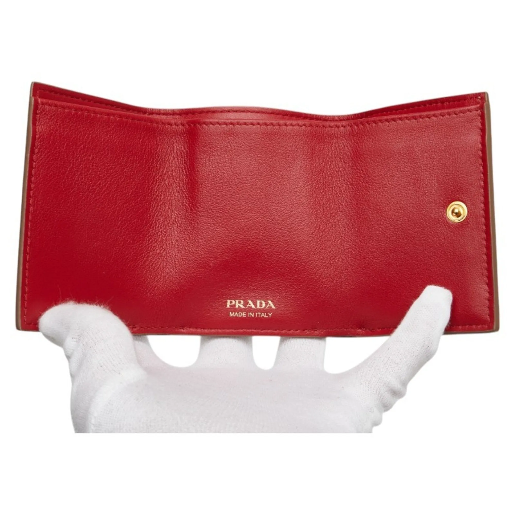 Prada pink Leather Wallet (Tri-Fold) (Pre-Owned)