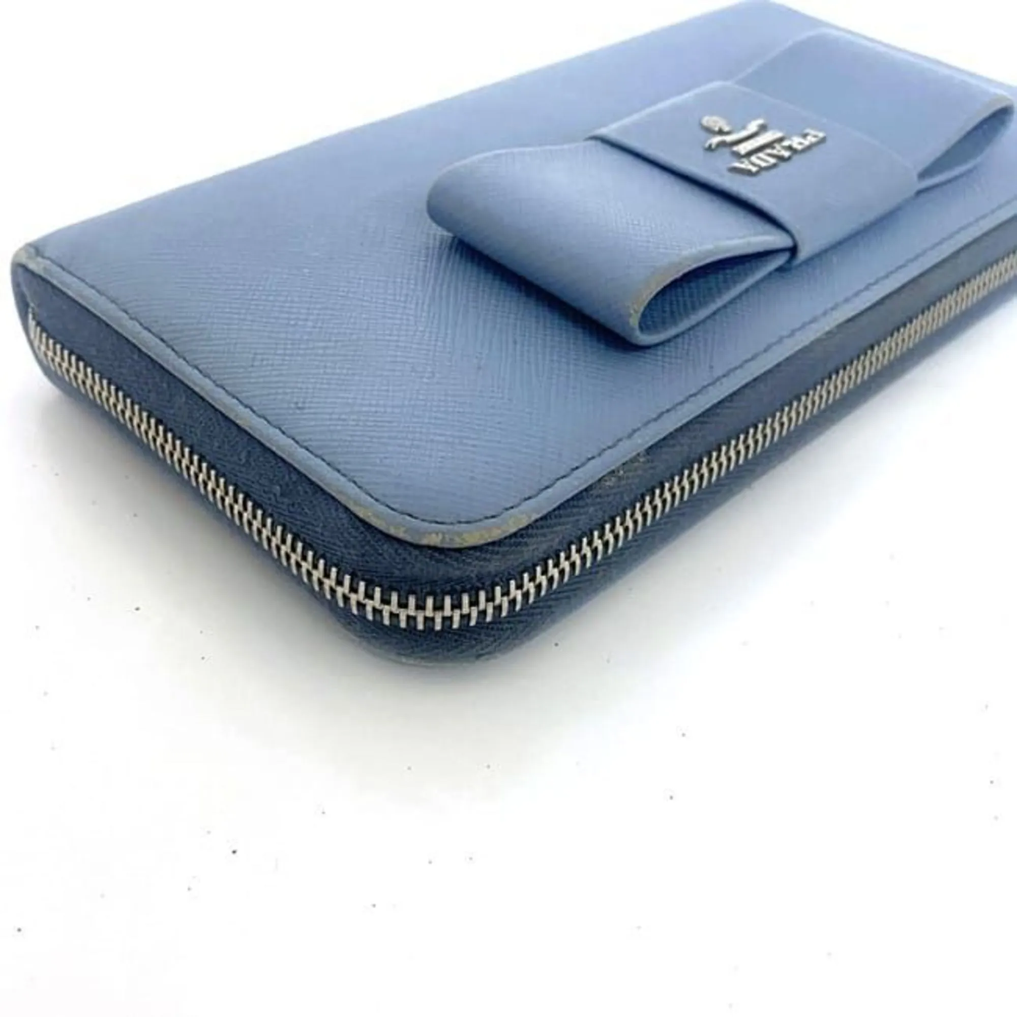 Prada Saffiano Leather Wallet (Pre-Owned)