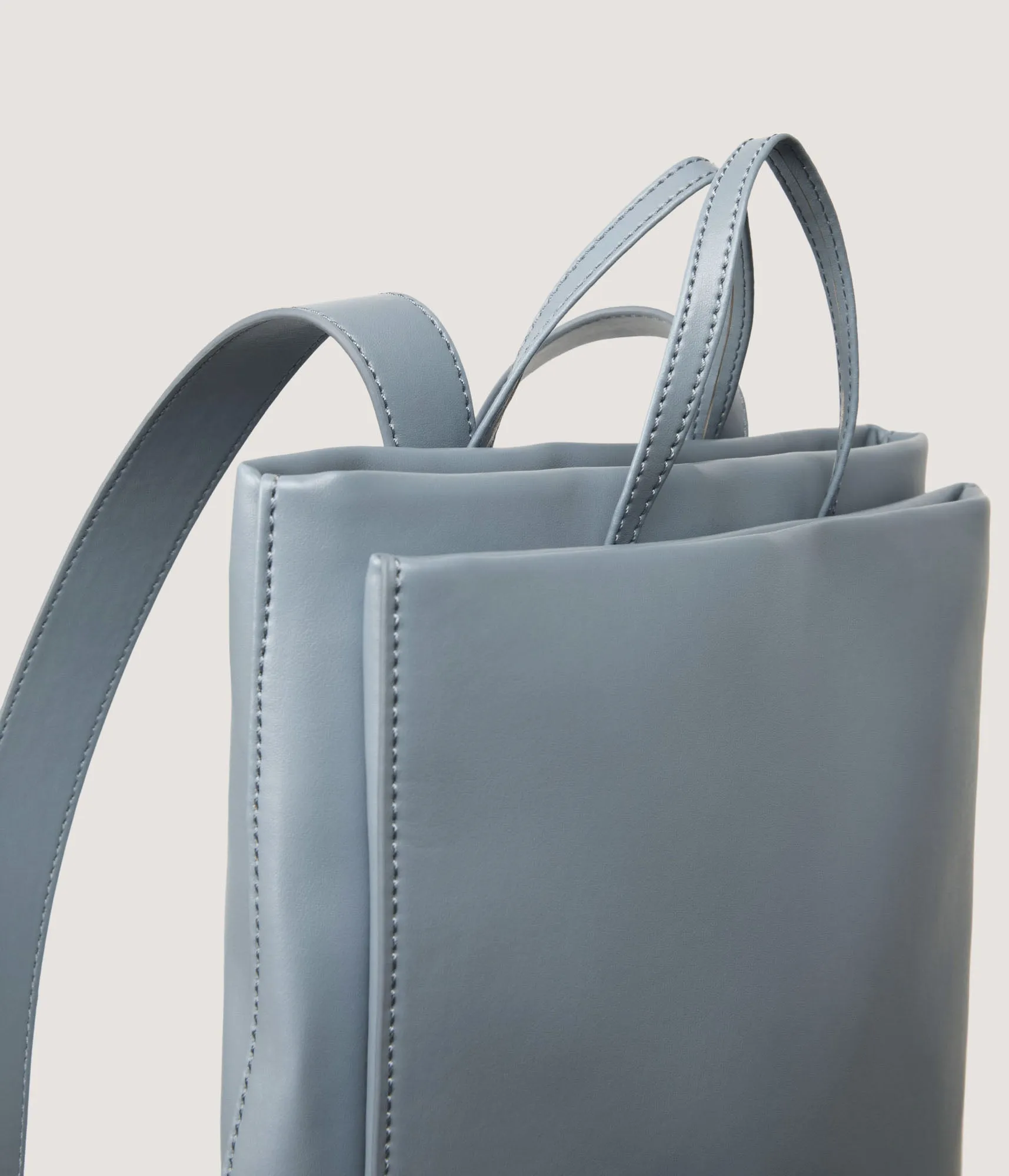 REIGN Vegan Backpack - UPPEAL