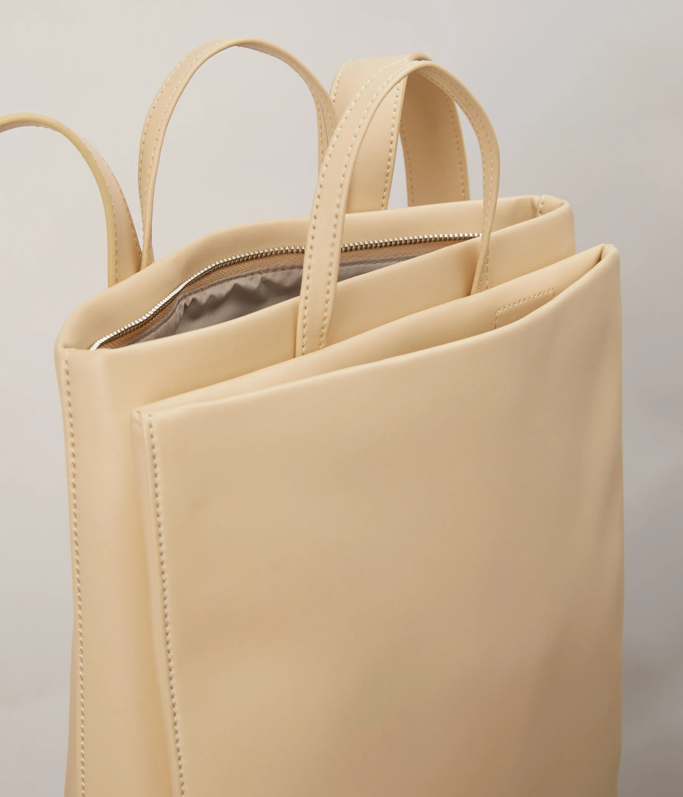 REIGN Vegan Backpack - UPPEAL