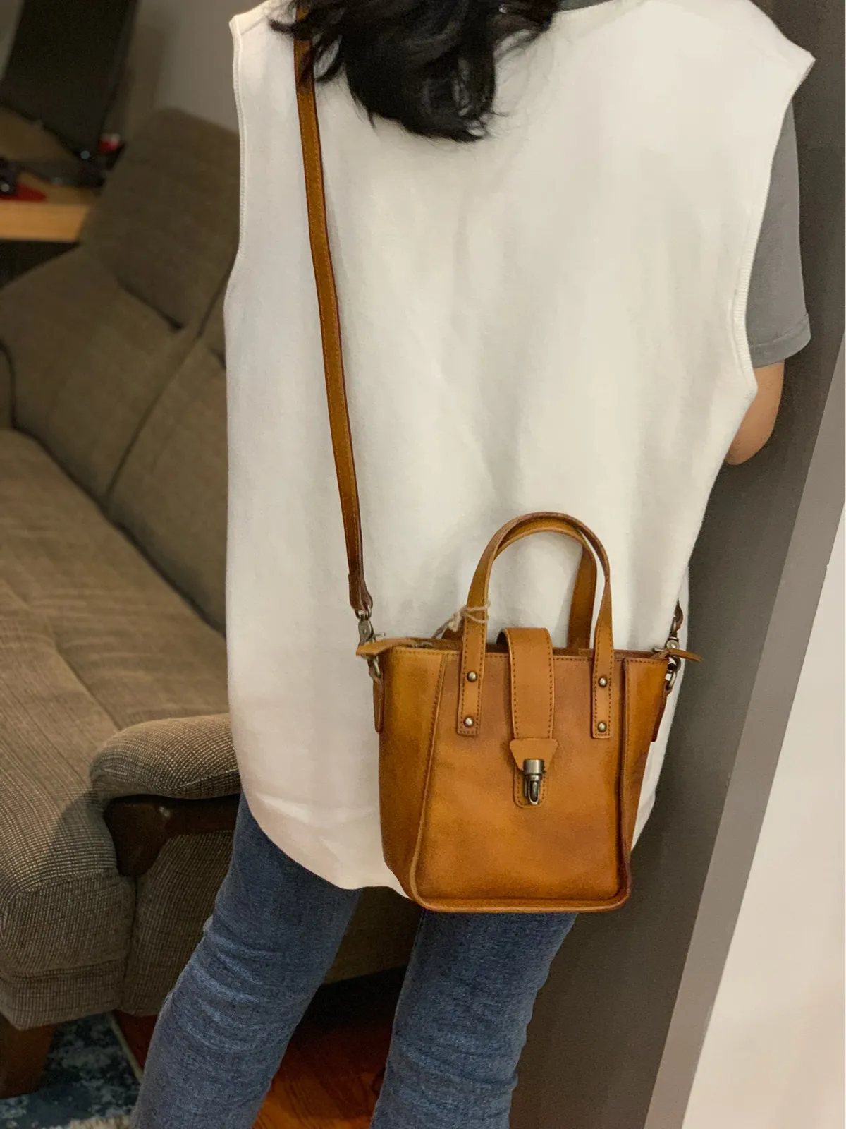 Small Vintage Red Womens Leather Bucket Handbag Brown Leather Bucket Shoulder Purse for Ladies