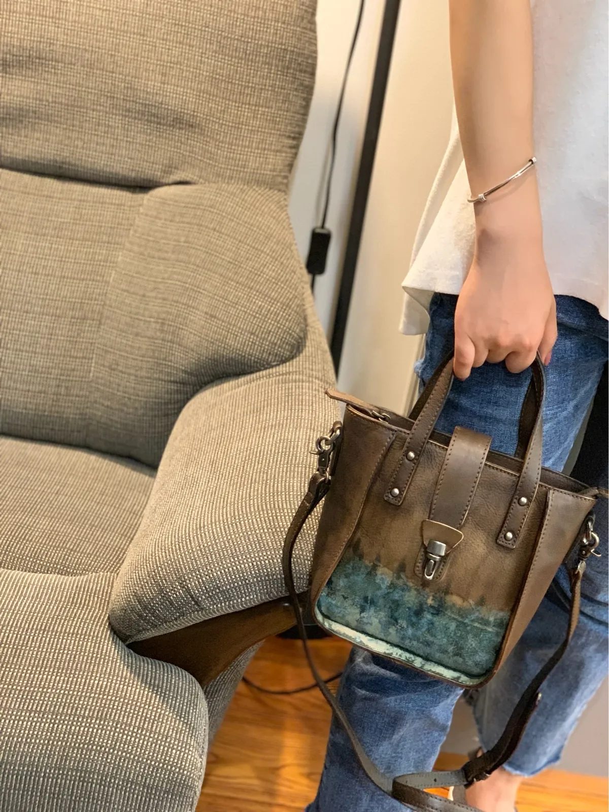Small Vintage Red Womens Leather Bucket Handbag Brown Leather Bucket Shoulder Purse for Ladies